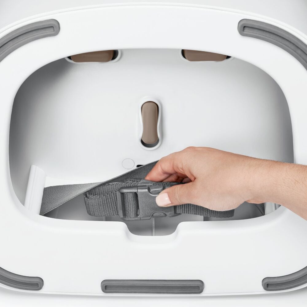 Nest Booster Seat with Removable Cushion V2