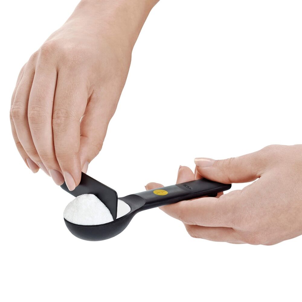 7 Piece Plastic Measuring Spoons - Black M7