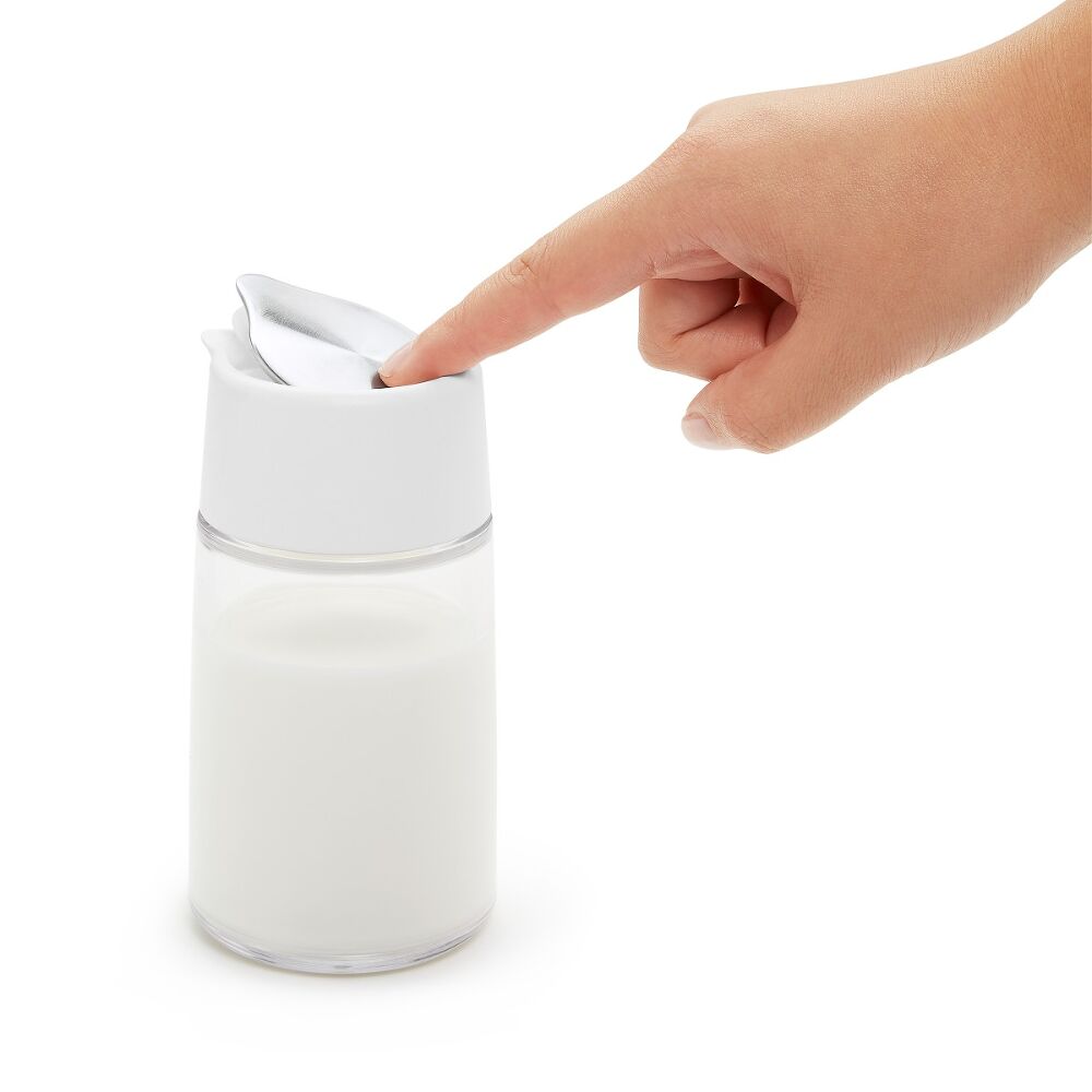OXO Glass Creamer Q7