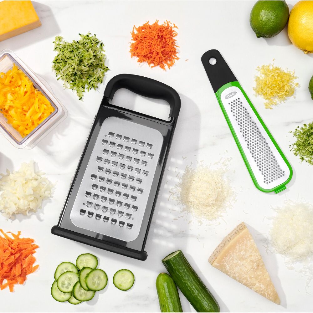 Etched Box Grater With Removable Zester O8