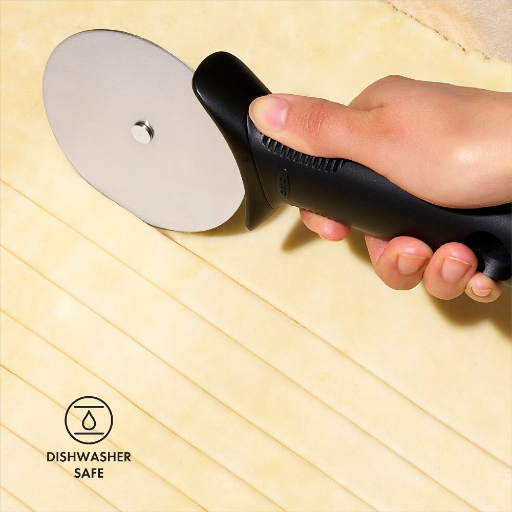 3.5-in. Pizza Wheel J7