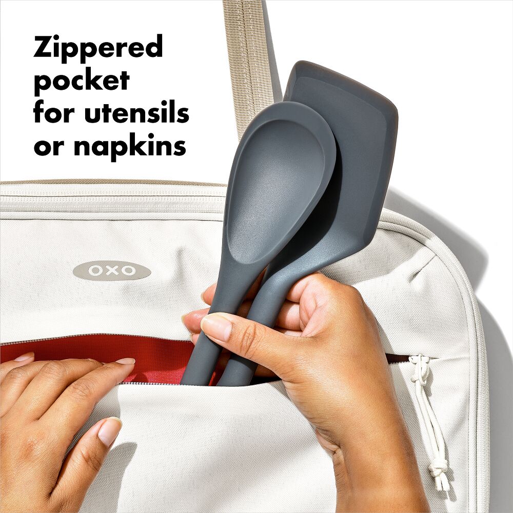 OXO Good Grips Insulated Bakeware Carrier B1