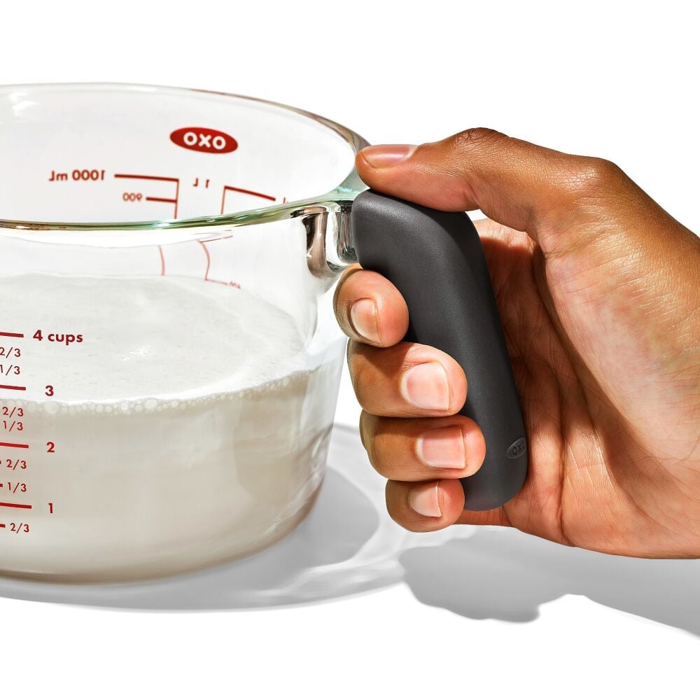4 Cup Glass Measuring Cup V7