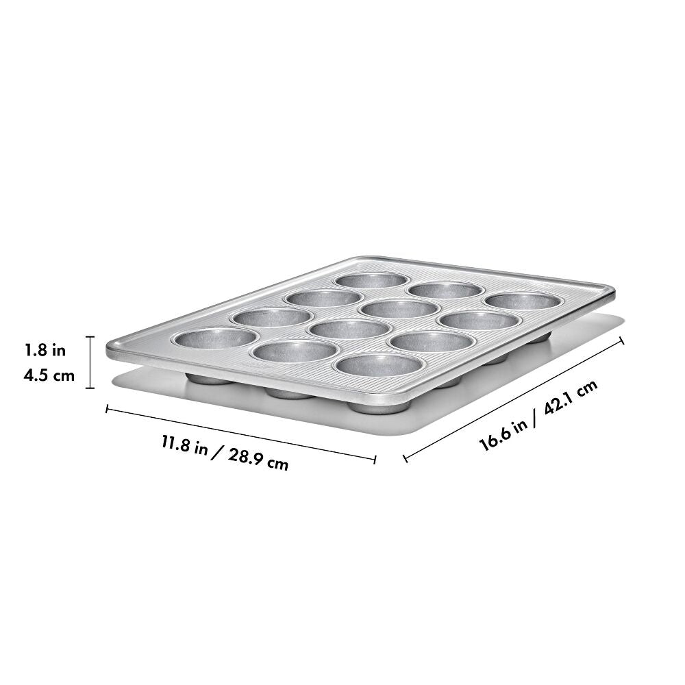 Nonstick Pro Clear Coated 12 Cup Muffin Pan W7