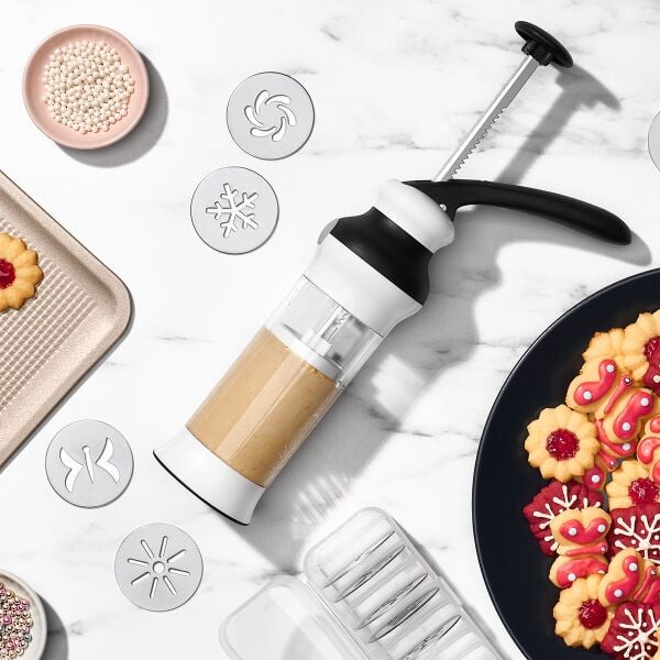Holiday Cookie Press and Disk Set Bundle D6