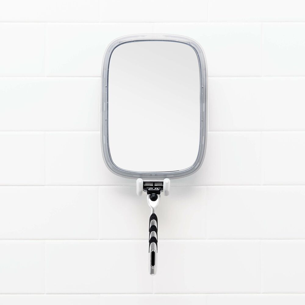 StrongHold™ Suction Fogless Mirror B0