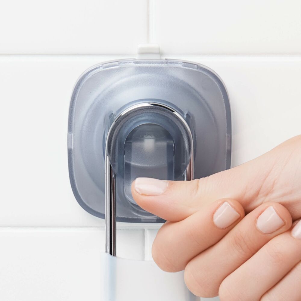 StrongHold™ Suction Fogless Mirror B0