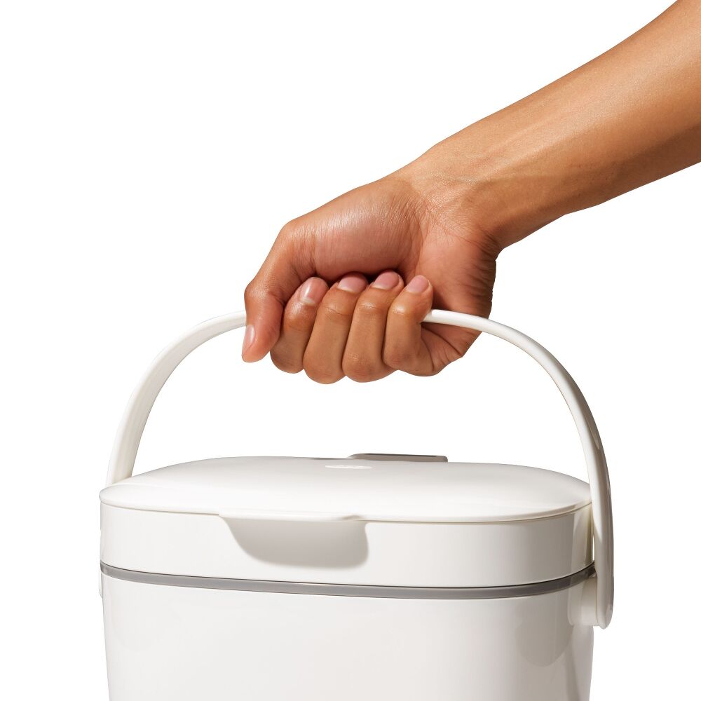 Easy-Clean Compost Bin - 1.75 Gal O9