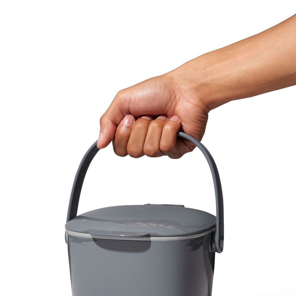 Easy-Clean Compost Bin - 0.75 Gal I6