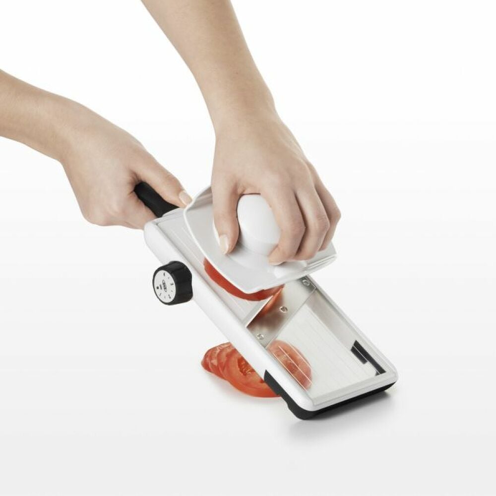 Large Adjustable Hand-Held Mandoline Slicer I3
