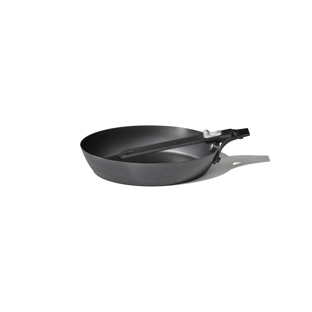 Carbon Steel With Removable Handle 8in Pan V2