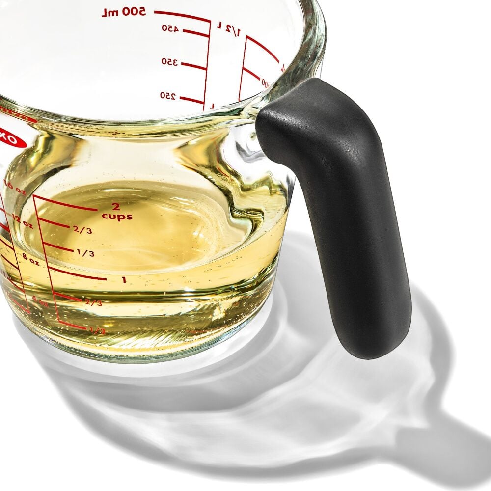 2 Cup Glass Measuring Cup with Lid X0