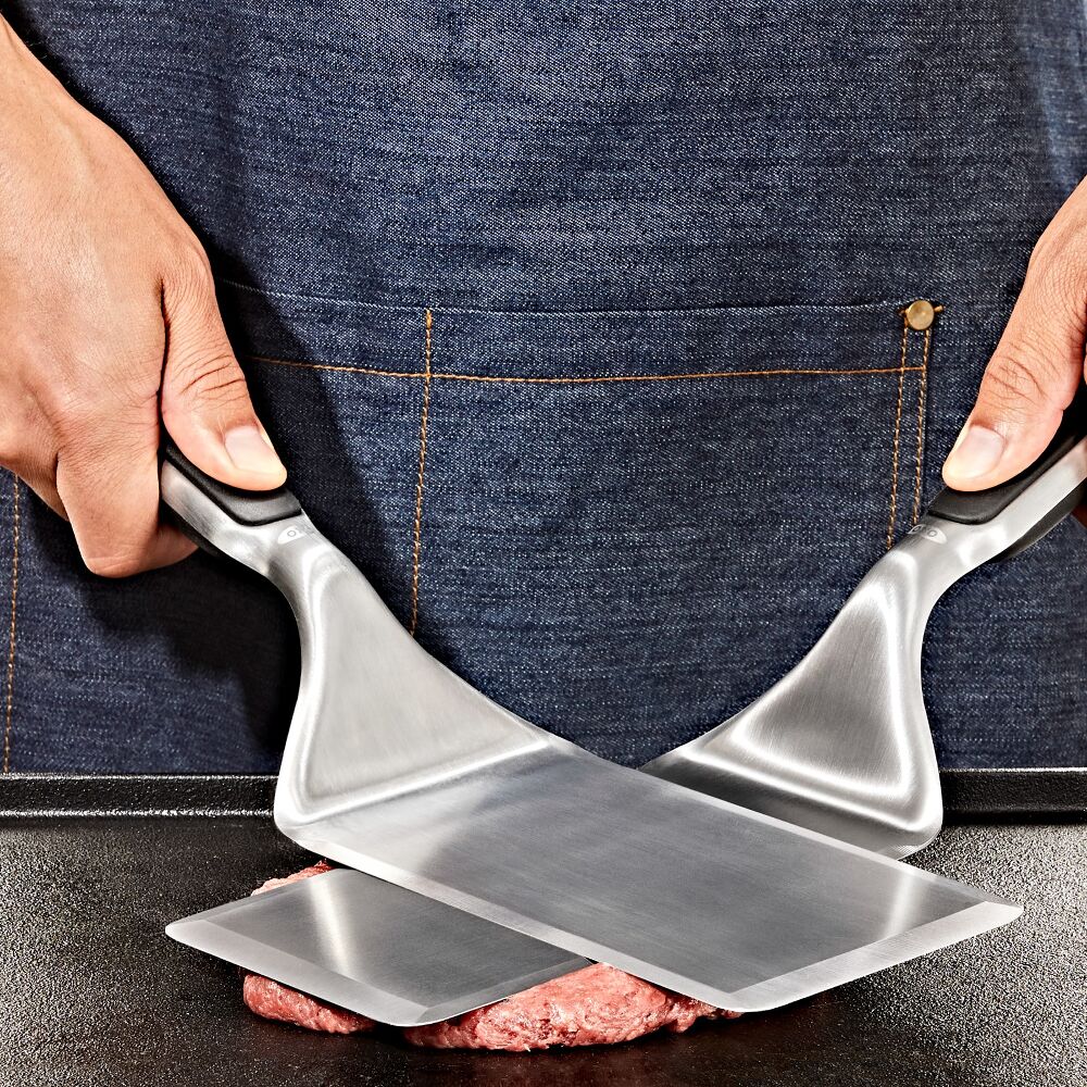 OXO Outdoor Large Griddle Turner M9