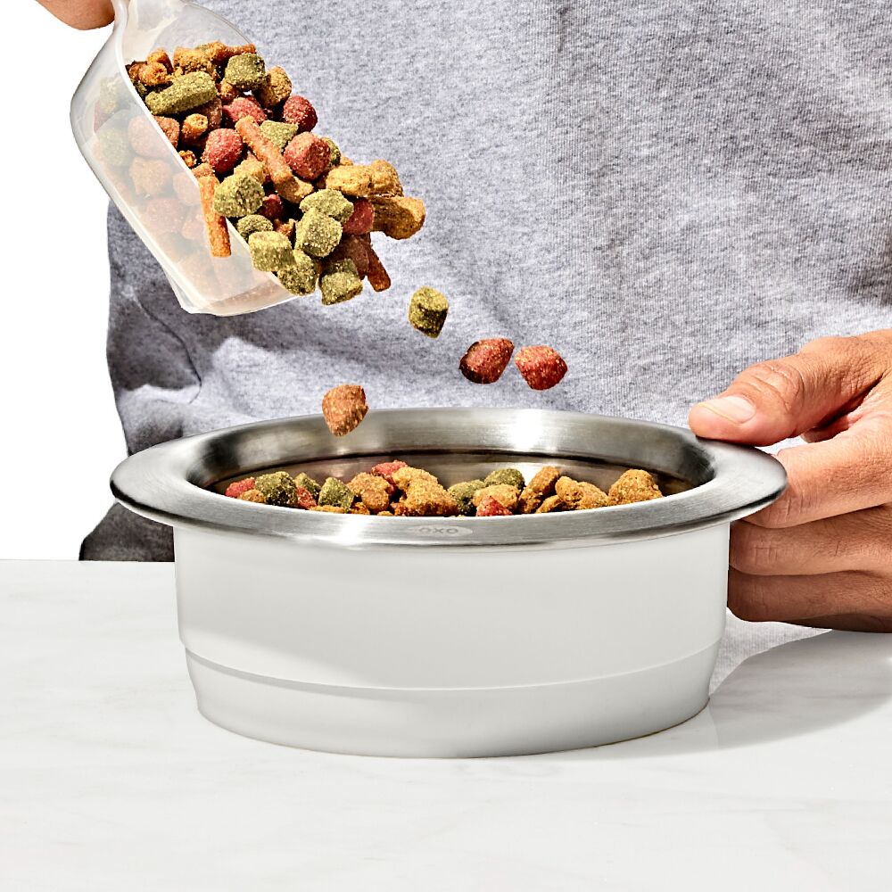 OXO Pet Nonslip Bowl - Medium, 2 Cups / 480 mL A5