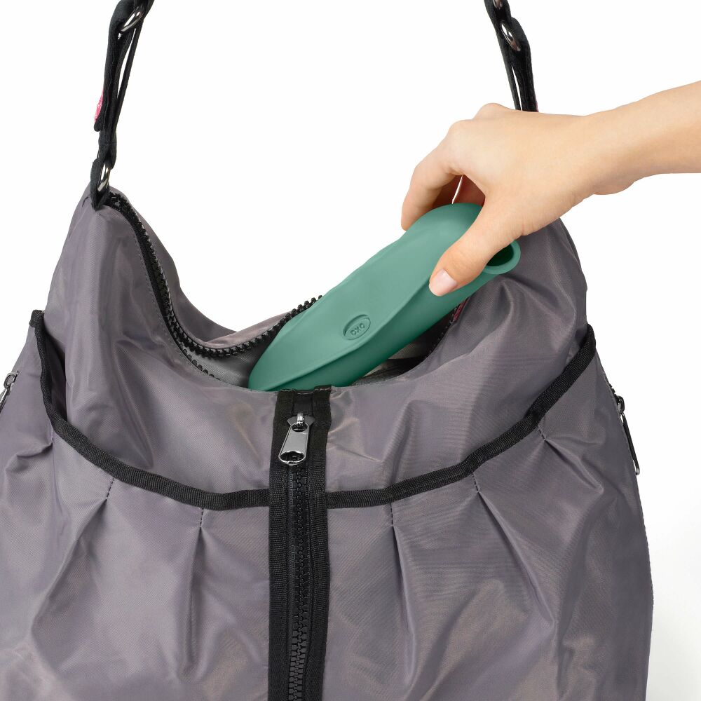 Roll-Up Bib Set H6