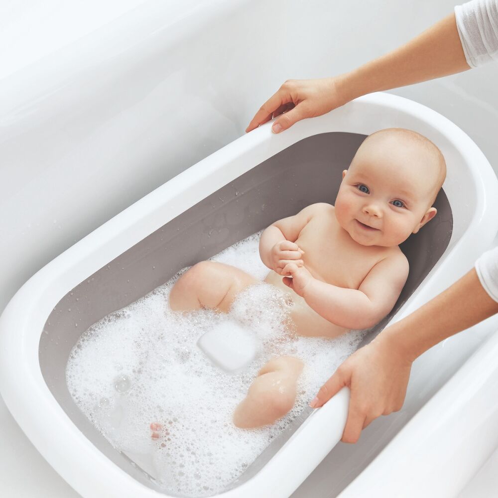 Splash & Store Bathtub Q0