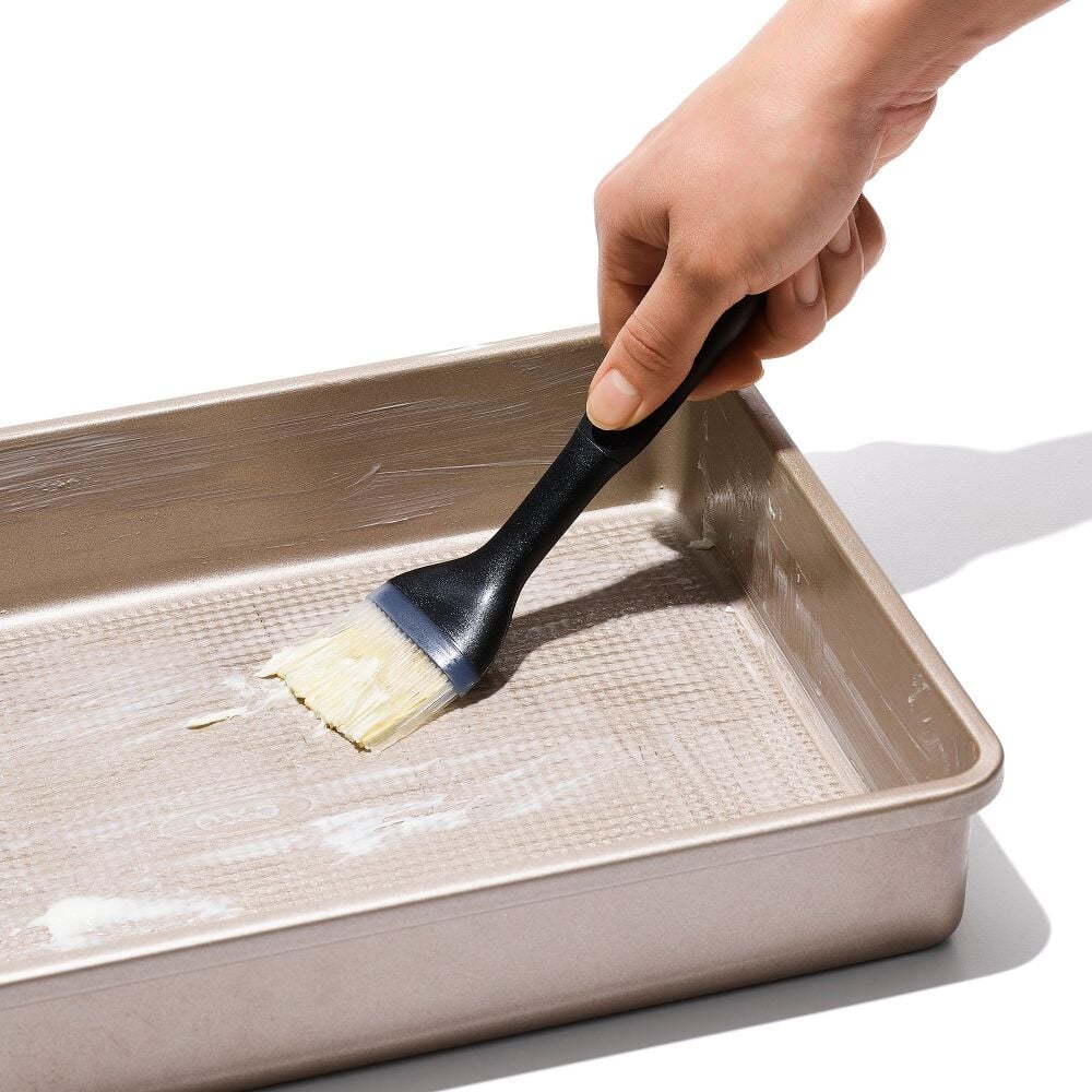 OXO Good Grips Silicone Pastry Brush R2