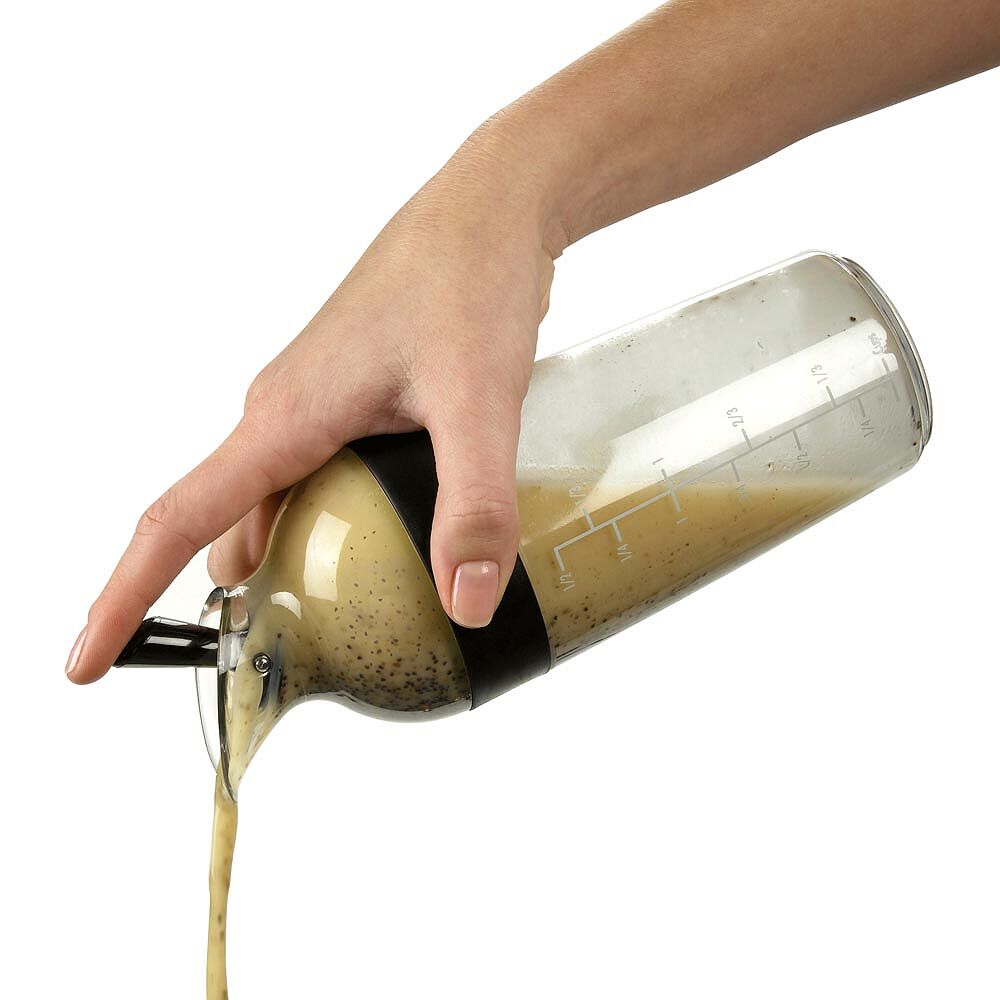 Salad Dressing Shaker D3