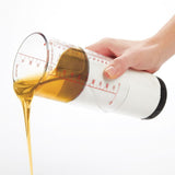 2 Cup Adjustable Measuring Cup X9
