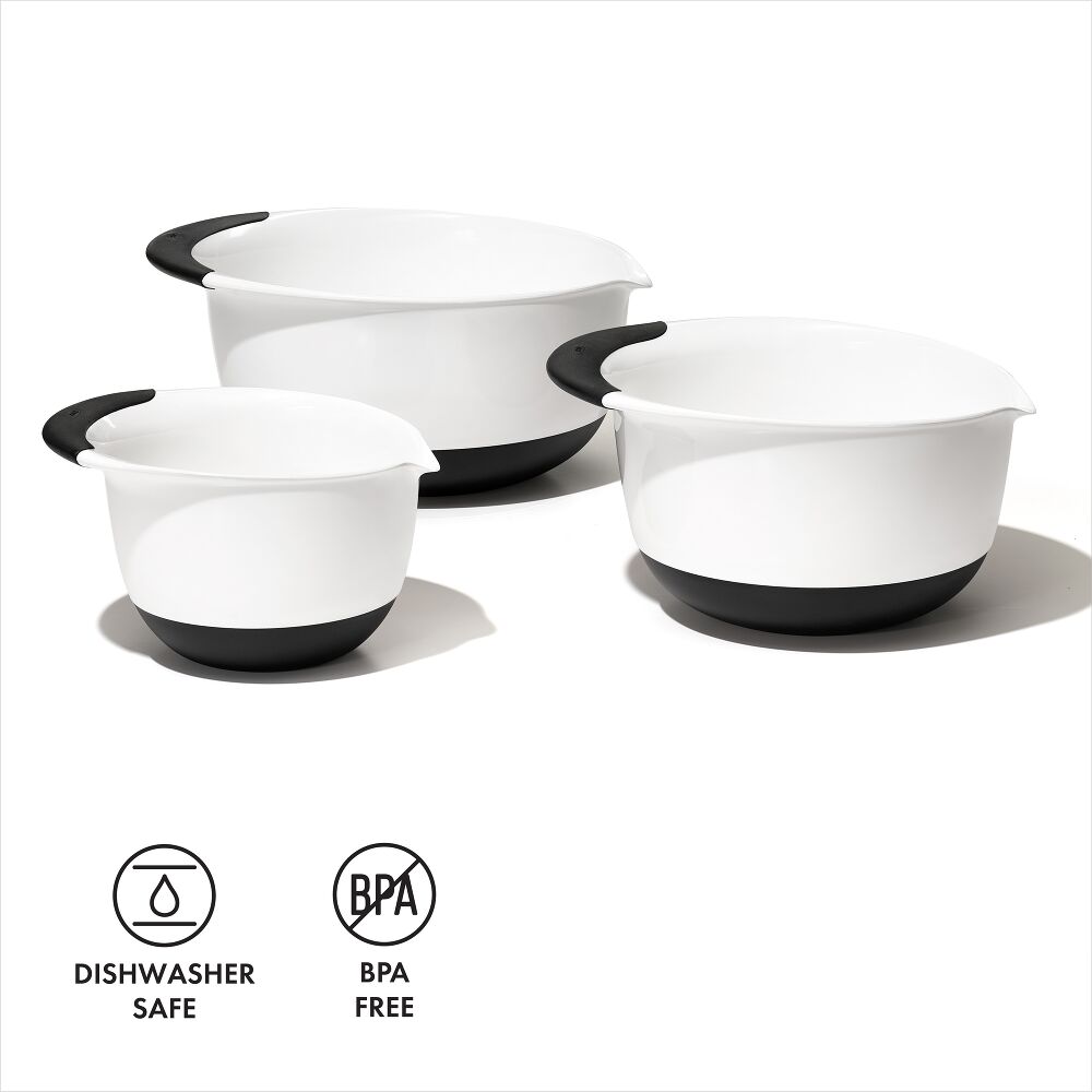 3 Quart Mixing Bowl F4
