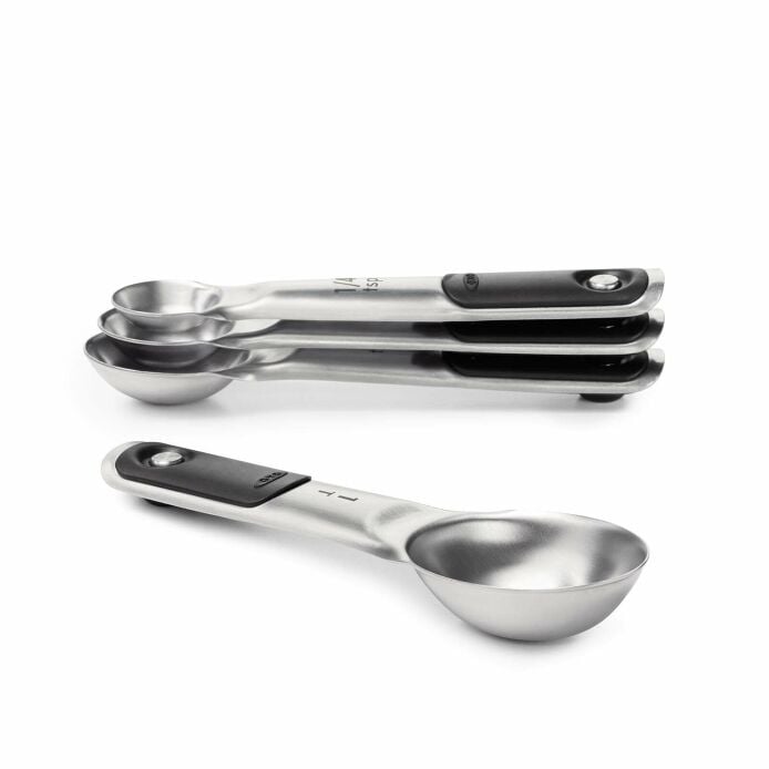Stainless Steel Measuring Cups and Spoons Set L7