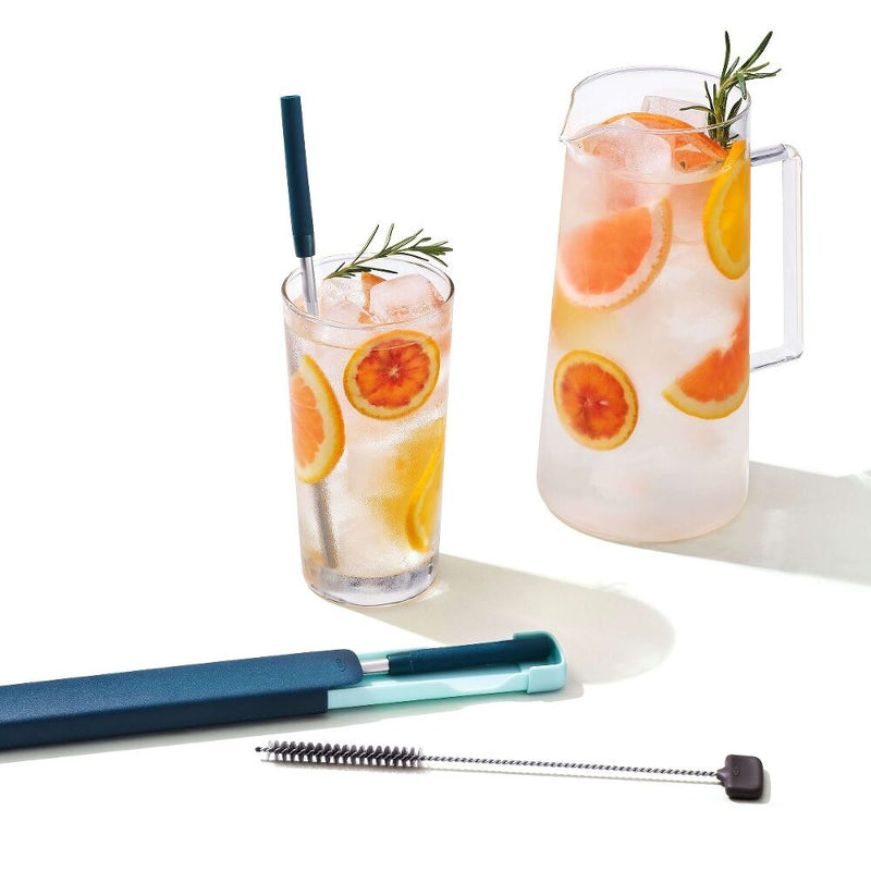 4-Piece Reusable Straw and Brush Set with Case S0