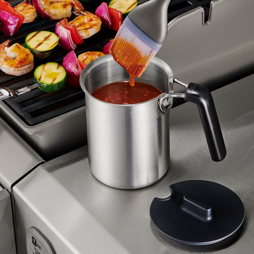 Grilling Basting Pot and Brush Set N5