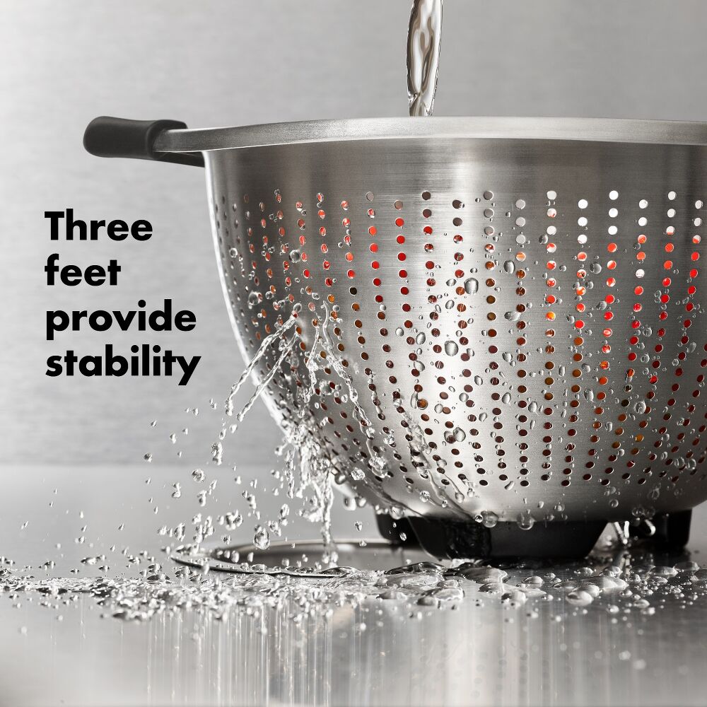 Stainless Steel 3 qt./ 2.8L Colander V6