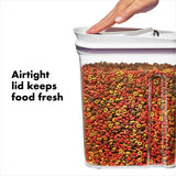 OXO Good Grips Pet Food Dispenser - 4.5 Qt/4.3 L O2
