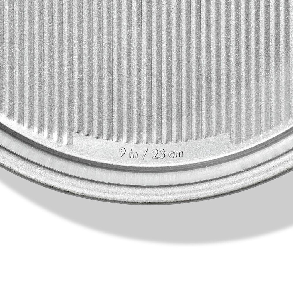 Non-Stick Pro Clear Coated 9 In Round Cake Pan B6
