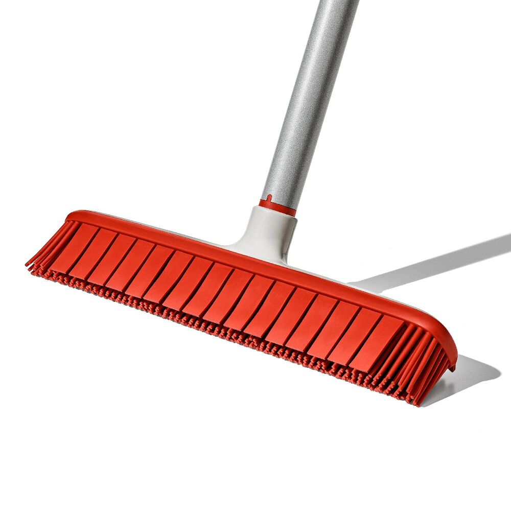 OXO Good Grips Fur Broom V3