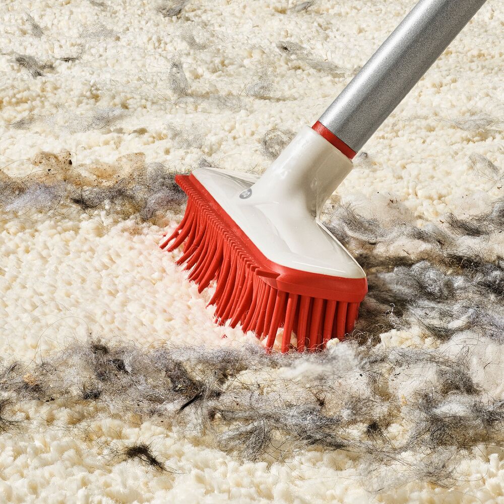 OXO Good Grips Fur Broom V3