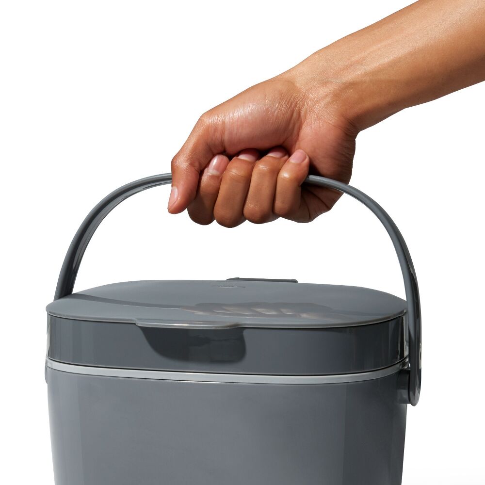 Easy-Clean Compost Bin - 1.75 Gal O9