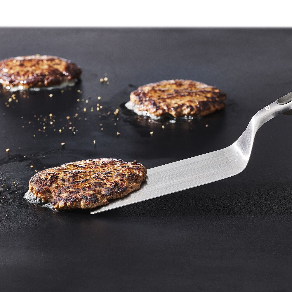 OXO Outdoor Griddle Turner F1