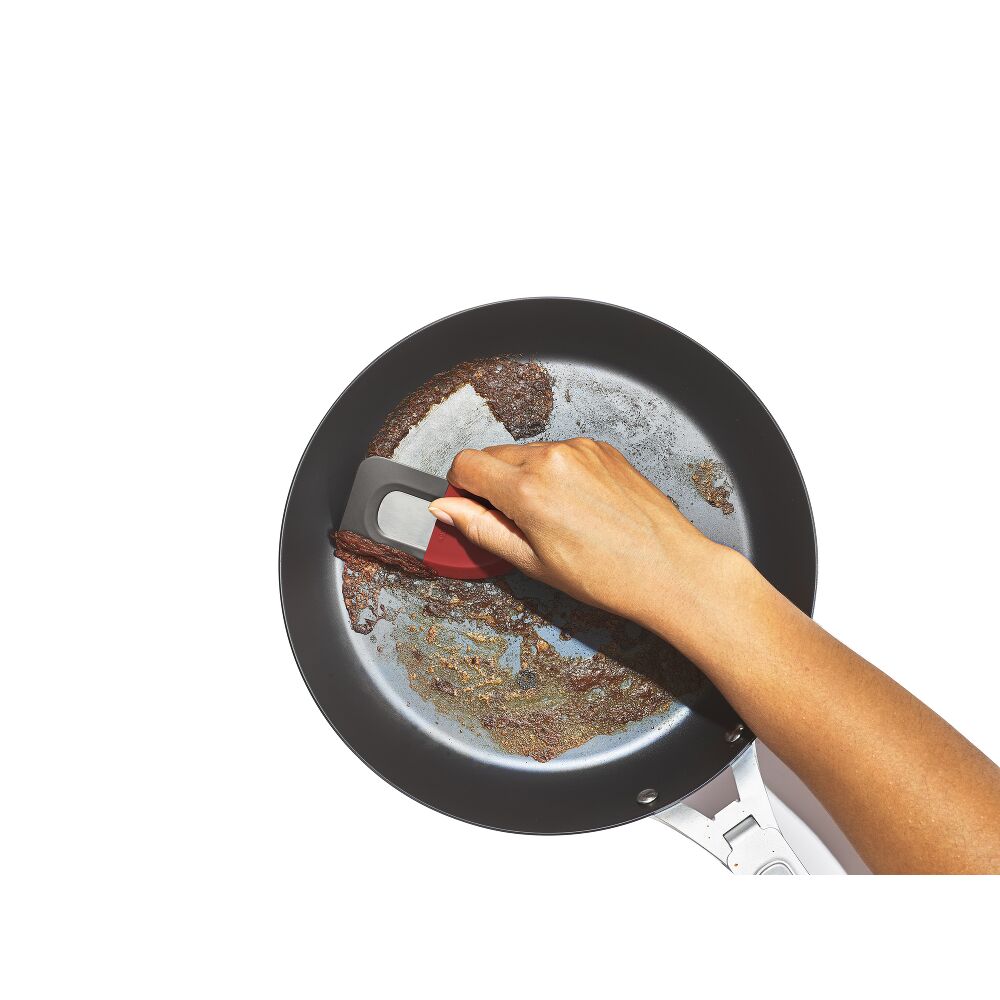 OXO Outdoor 3-in-1 Squeegee and Scraper P9