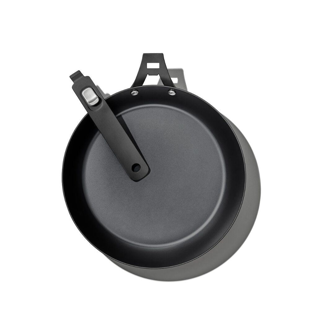 Carbon Steel With Removable Handle 10in Pan P6