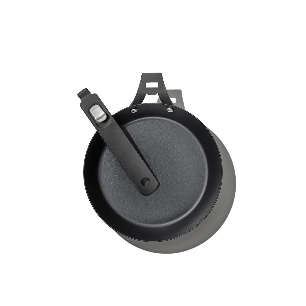 Carbon Steel With Removable Handle 8in Pan V2