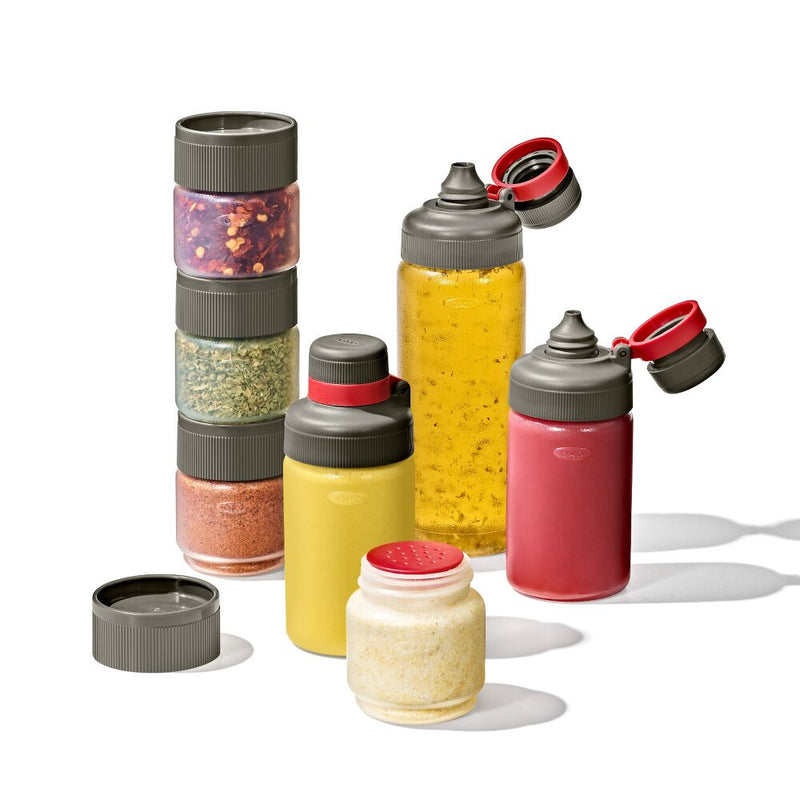 Outdoor 7-Piece Spice Shaker & Squeeze Bottle Set C7