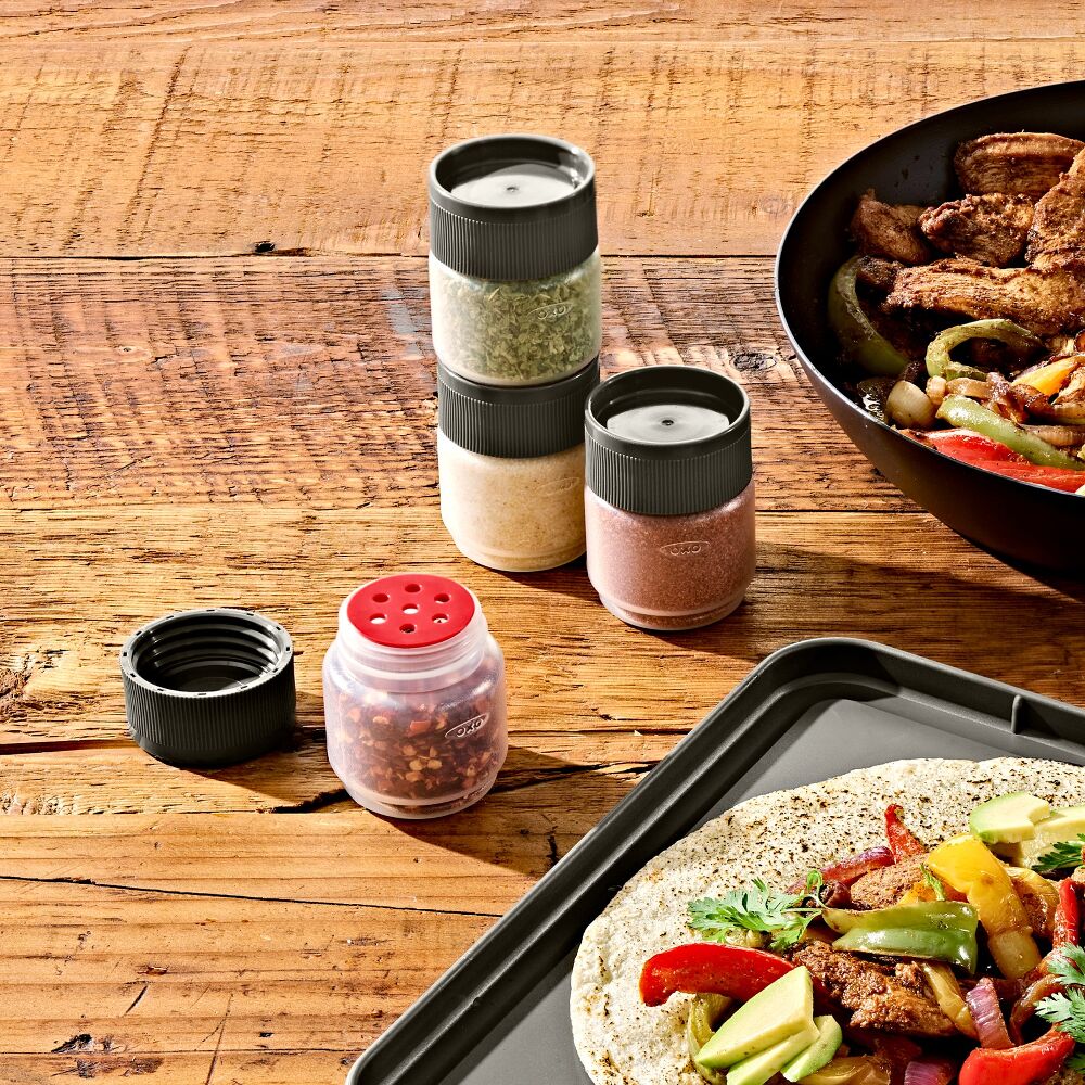 Outdoor 4-Piece Spice Shaker Set Z5