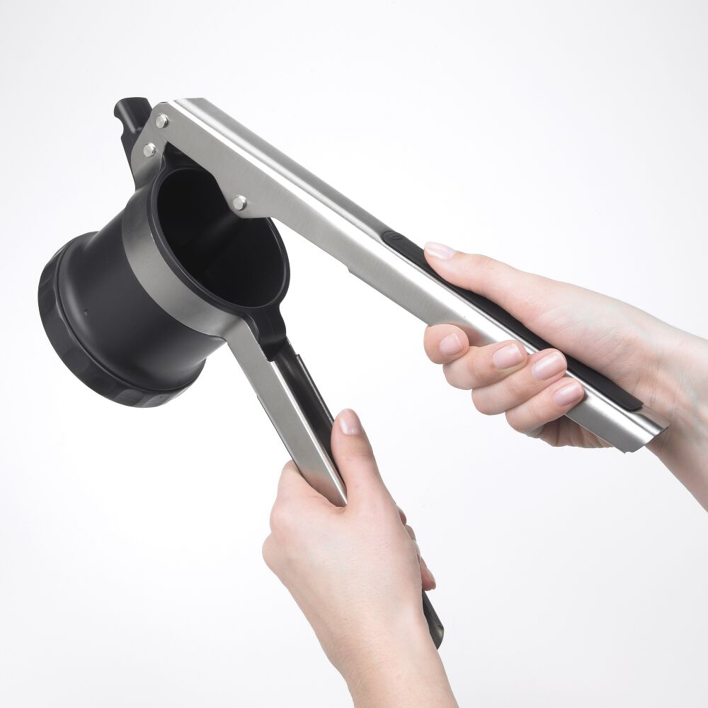 3-In-1 Adjustable Potato Ricer U4