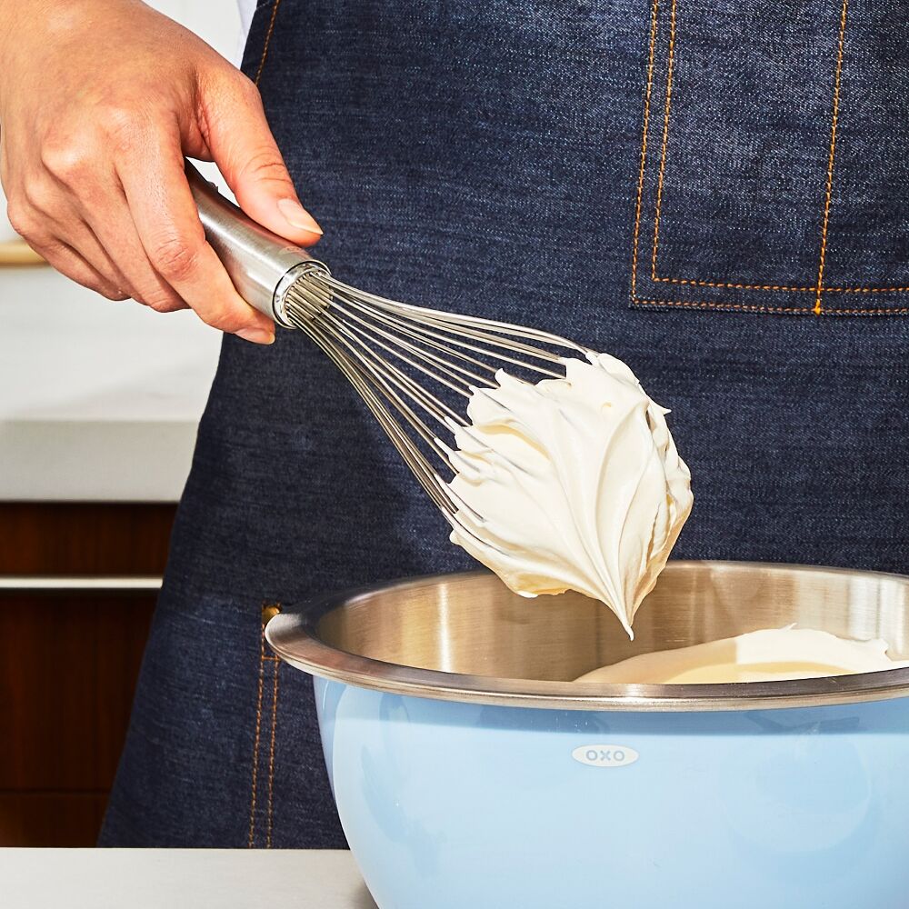 11in Balloon Whisk D7