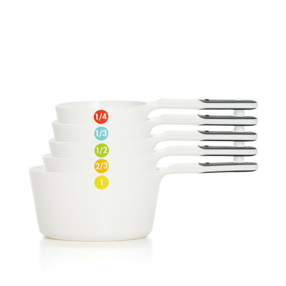 6 Piece Plastic Measuring Cups S7