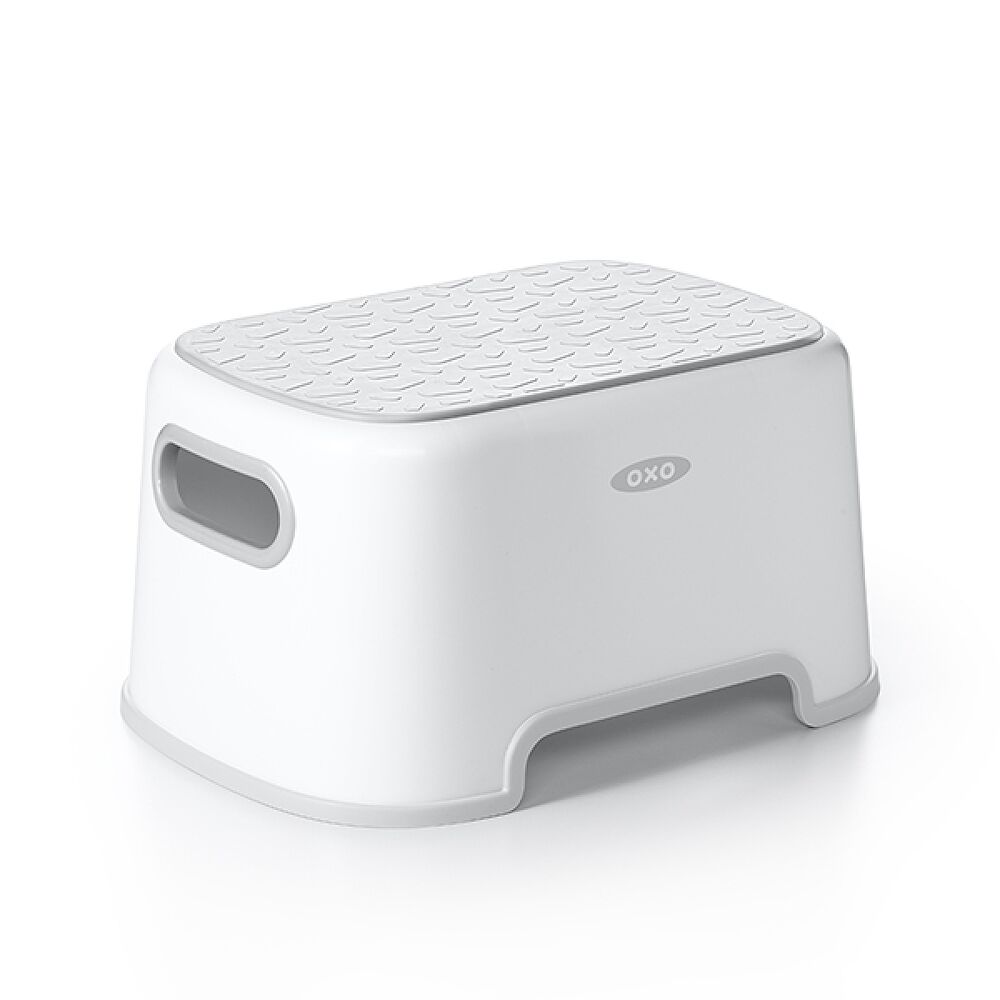 Step Stool - Gray Q7
